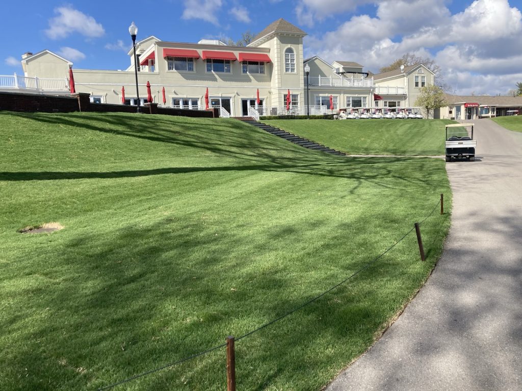 ProVista being utilized on a hard-to-mow slope around this golf course clubhouse.